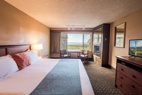 Ebb Tide Oceanfront Inn Rooms Photos