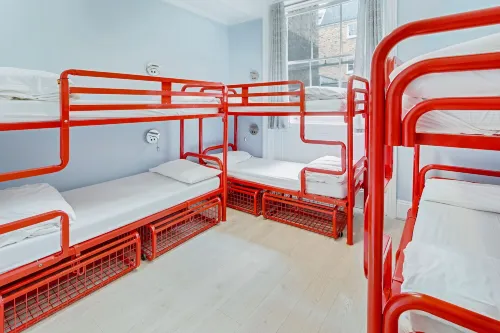 Astor Kensington Hostel Kamar Photos