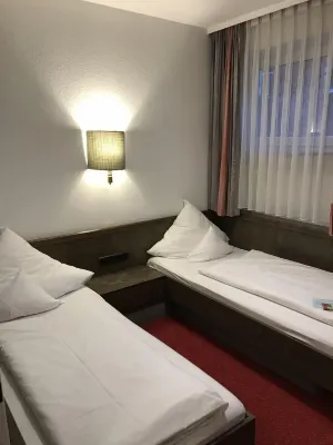 Hotel Nymphenburg City - München Rooms Photos