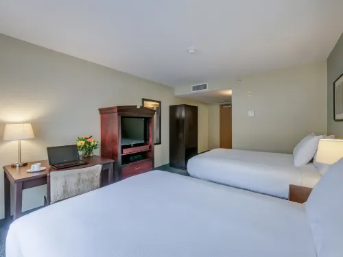 Harrison Lake Hotel Camere Photos