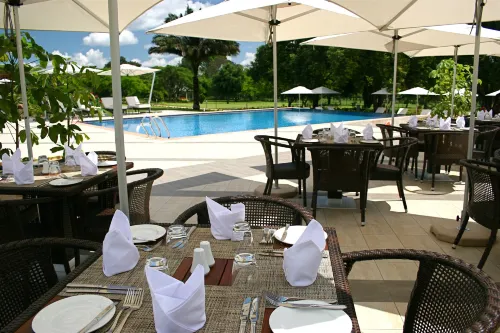 Mount Meru Hotel Restauration Photos