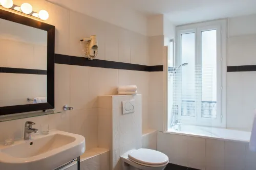 Hotel Coypel by Magna Arbor Paris Rooms Photos