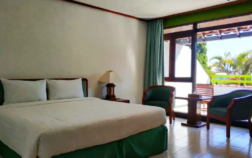 Grand Whiz Hotel Bromo Kamar Photos