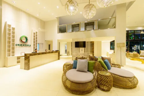 Recenta Suite Phuket Suanluang Aree comuni Photos