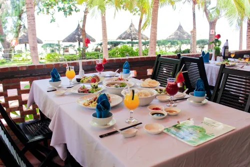 Khu nghỉ dưỡng Four Oceans Beach (Bốn Biển Mũi Né) Ăn uống Photos