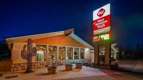 Best Western  Frontier Motel Außen Photos