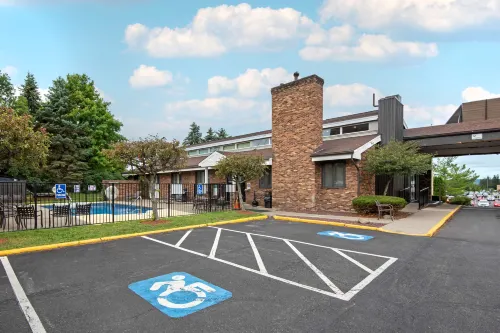 Best Western University Inn Public Areas Photos