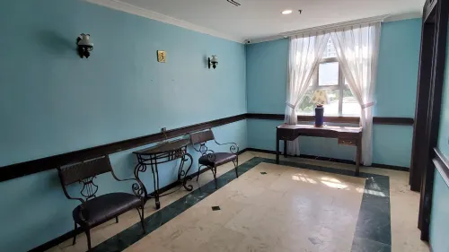 Leisure Cove Hotel and Apartments Photos
