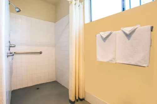 Travelodge by Wyndham Turlock Zimmer Photos