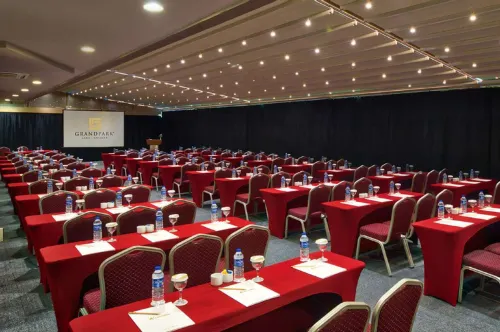Grand Park Lara Hotel Бизнес-удобства Photos