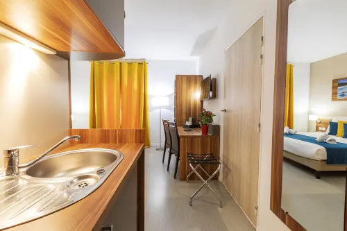 Hôtel et résidence Suite Home d'Aix en Provence Bouc Bel Air Chambres Photos