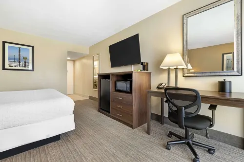 Best Western Oceanside Inn Rooms Photos
