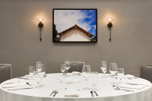 Hilton Garden Inn Lompoc Dining Photos