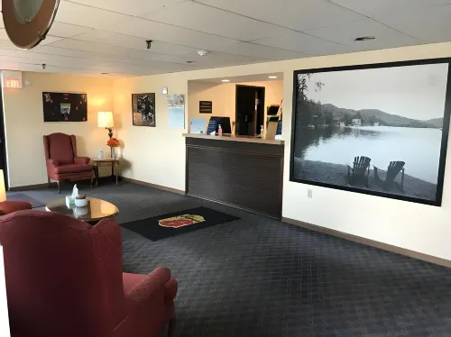 Super 8 by Wyndham Queensbury Glens Falls/Lake George Area Allmänna utrymmen Photos