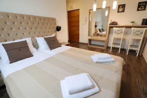 All Seasons Residence Camere Photos