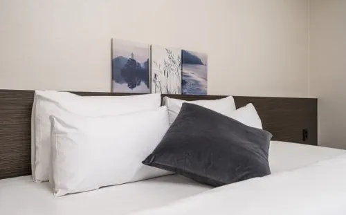 Hotel KNOX Rooms Photos