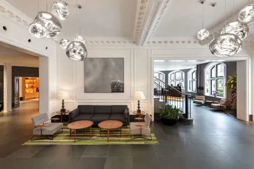 Radisson Blu Hotel, London Bloomsbury Area Publik Photos