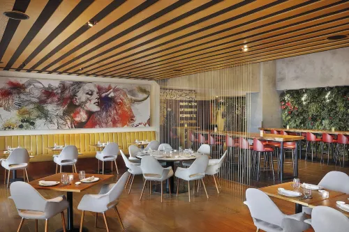 The Westin Dubai Mina Seyahi Beach Resort & Marina Dining Photos