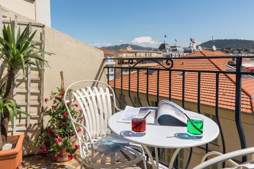 Hotel le Grimaldi by Happyculture Huoneet Photos