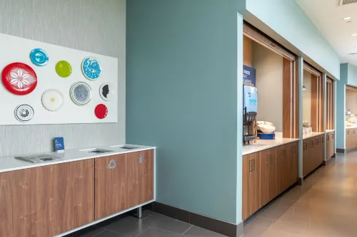 Holiday Inn Express Pensacola Beach Ăn uống Photos