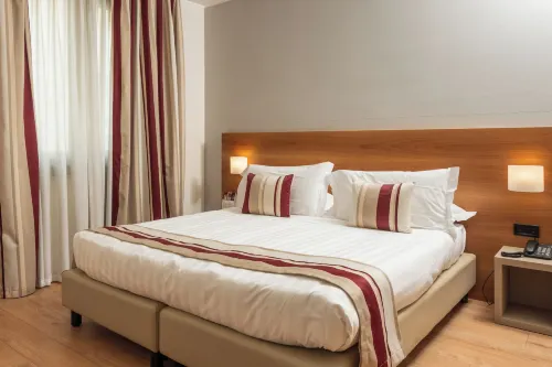 Hotel Royal Falcone Rooms Photos