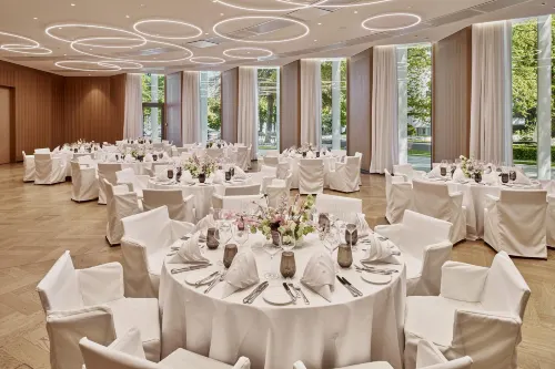 The Fontenay Hamburg Mahlzeiten Photos