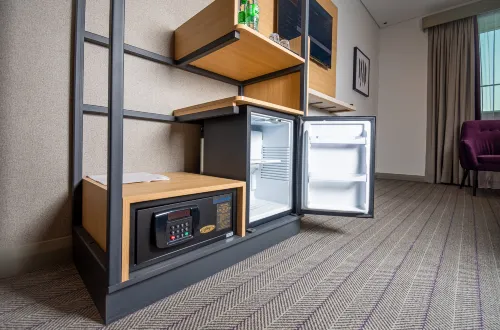 Premier Inn Abu Dhabi Capital Centre Rooms Photos