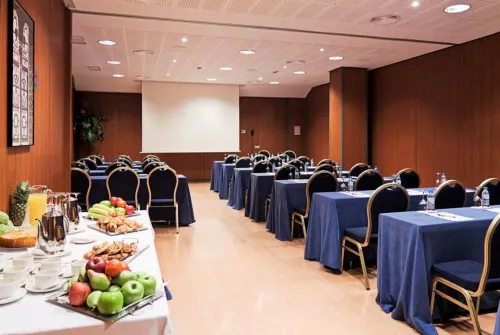 Hotel Bécquer Business Facilities Photos