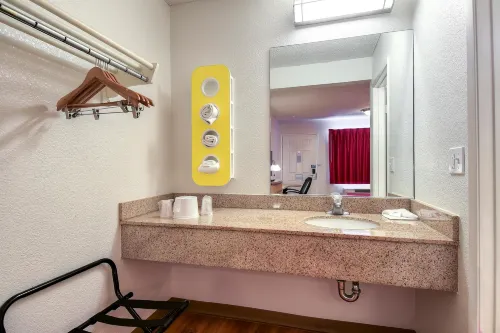 Motel 6 Carlsbad, CA - Near Legoland Photos