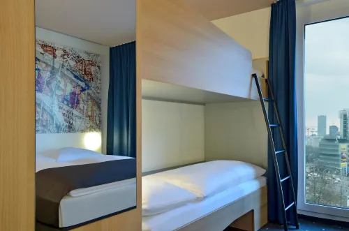 B&B Hotel Berlin-Alexanderplatz Camere Photos