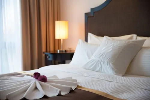 Elegant Suites Westlake Rooms Photos