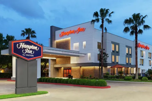 Hampton Inn Houston-Brookhollow Rooms Photos