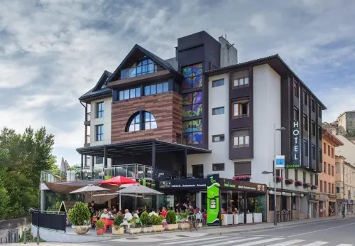 Hotel Sanchez Exterior Photos