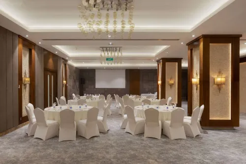 Ramada by Wyndham Erbil Gulan Street Избранное Photos