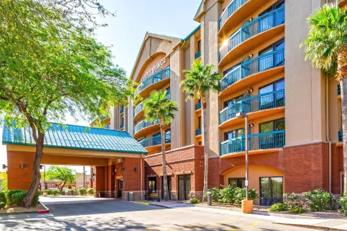 Hyatt Place Tempe/Phoenix Airport Exterior Photos