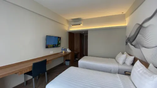 Grand Zuri Duri Hotel Photos