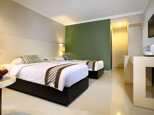 Cakra Kusuma Kamar Photos
