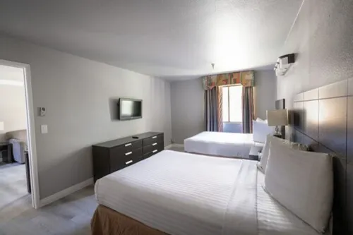 Alexis Park All Suite Resort Photos