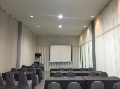Hotel Chuan Chom The High Resort Saraburi Business Facilities Photos