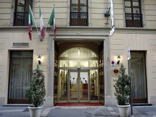 Hotel Urbani Esterni Photos