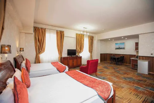 UB City Hotel Photos