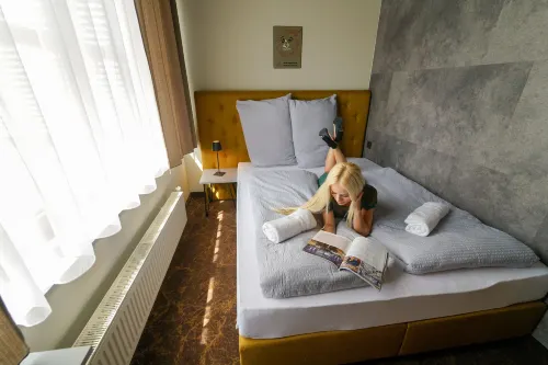 Chors Like a Hotel - Hostel Huoneet Photos