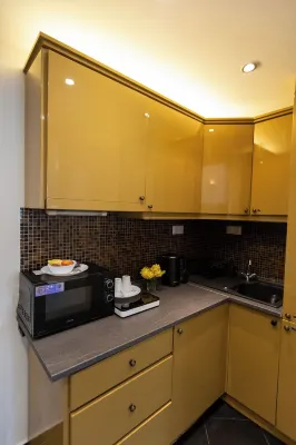 Friends Hostel & Apartments Rooms Photos