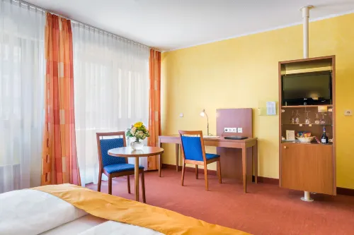 Hotel Rega Stuttgart Rooms Photos