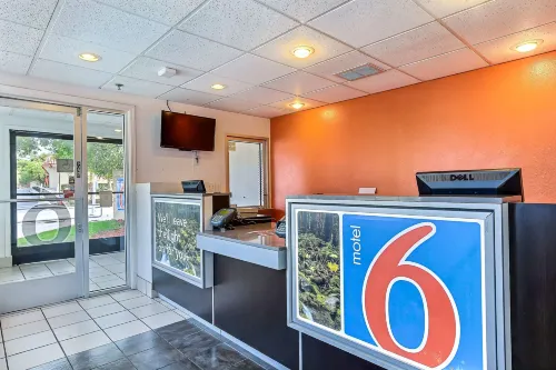 Motel 6 Pinole, CA Khu vực công cộng Photos