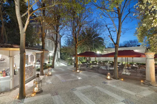 Hagia Sofia Mansions Istanbul, Curio Collection by Hilton Extérieur Photos