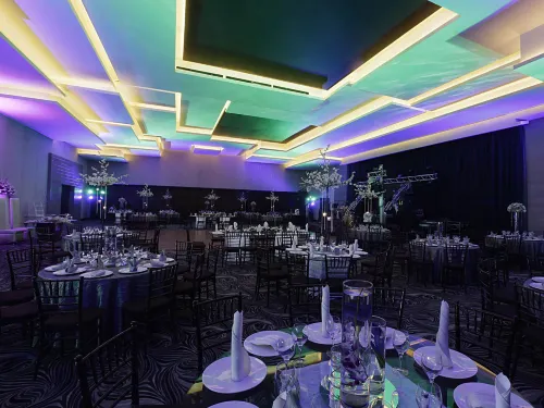 Wyndham Garden Monterrey Valle Real Business Facilities Photos