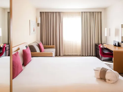 Novotel London Paddington Photos
