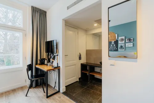 Eye Hotel Rooms Photos