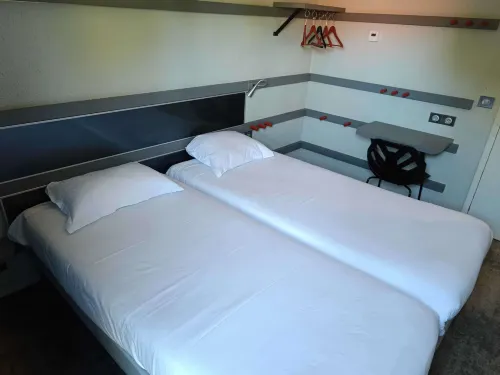 Enzo Hotels by Kyriad Direct Trappes Chambres Photos